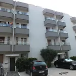 Hermoso Apartamento Renovado Para 4 Pers. Con Parking Privado En Roses - Es-204-11