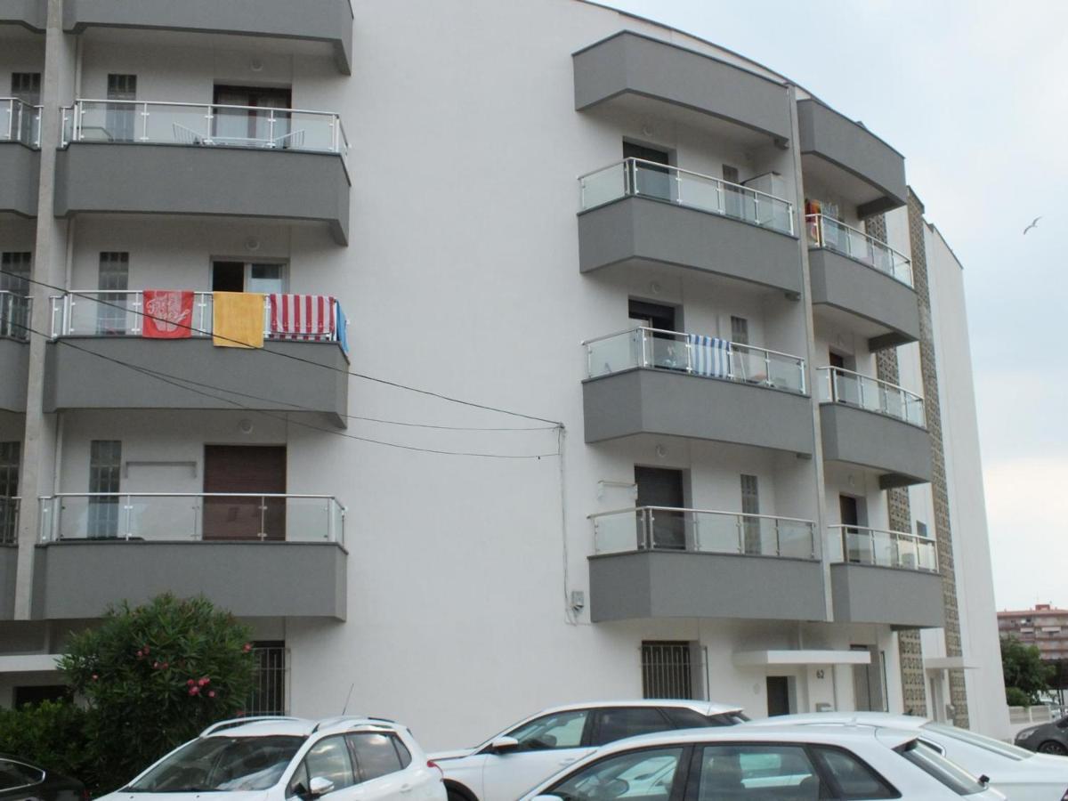 Hermoso Apartamento Renovado Para 4 Pers. Con Parking Privado En Roses - Es-204-11 * Roses